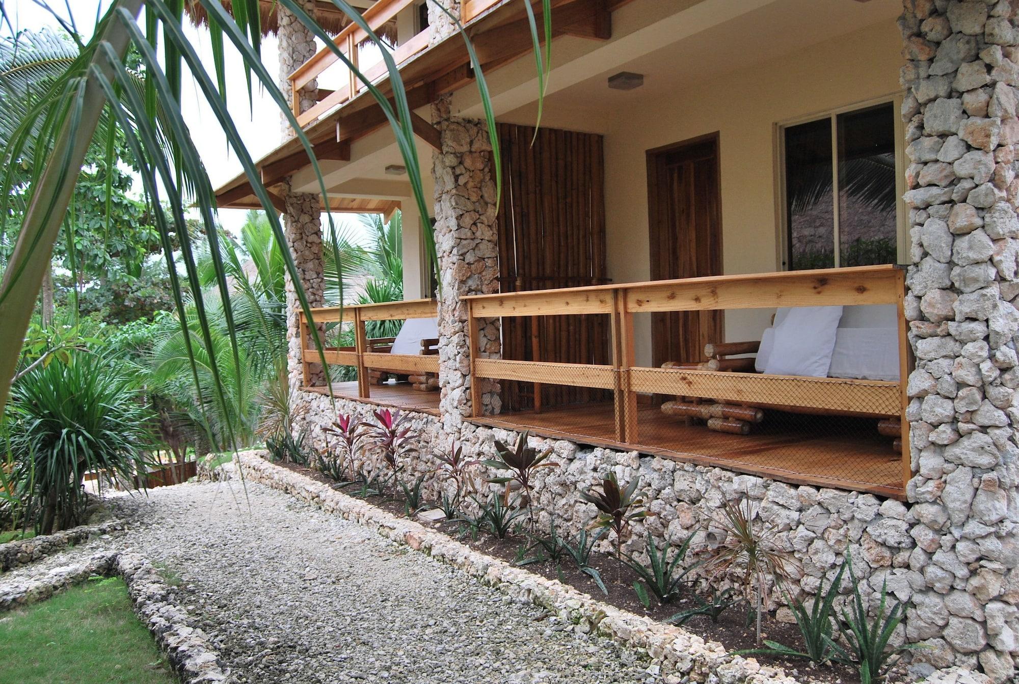 Tepanee Beach Resort Logon Εξωτερικό φωτογραφία